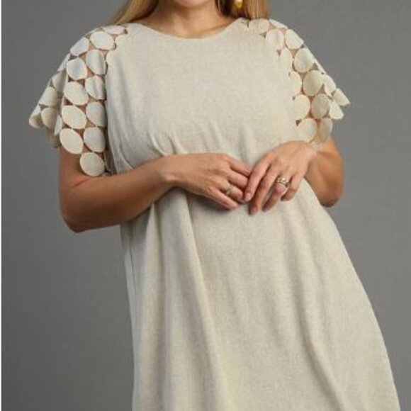 Plus mini dress textured lace reglan sleeves Umgee - Picture 2 of 6